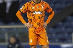 英雄联盟电竞 -转折点多伦多猛龙更衣室发声，欧冠赛后攻防权衡，信心回归，资深球员宣示担当 